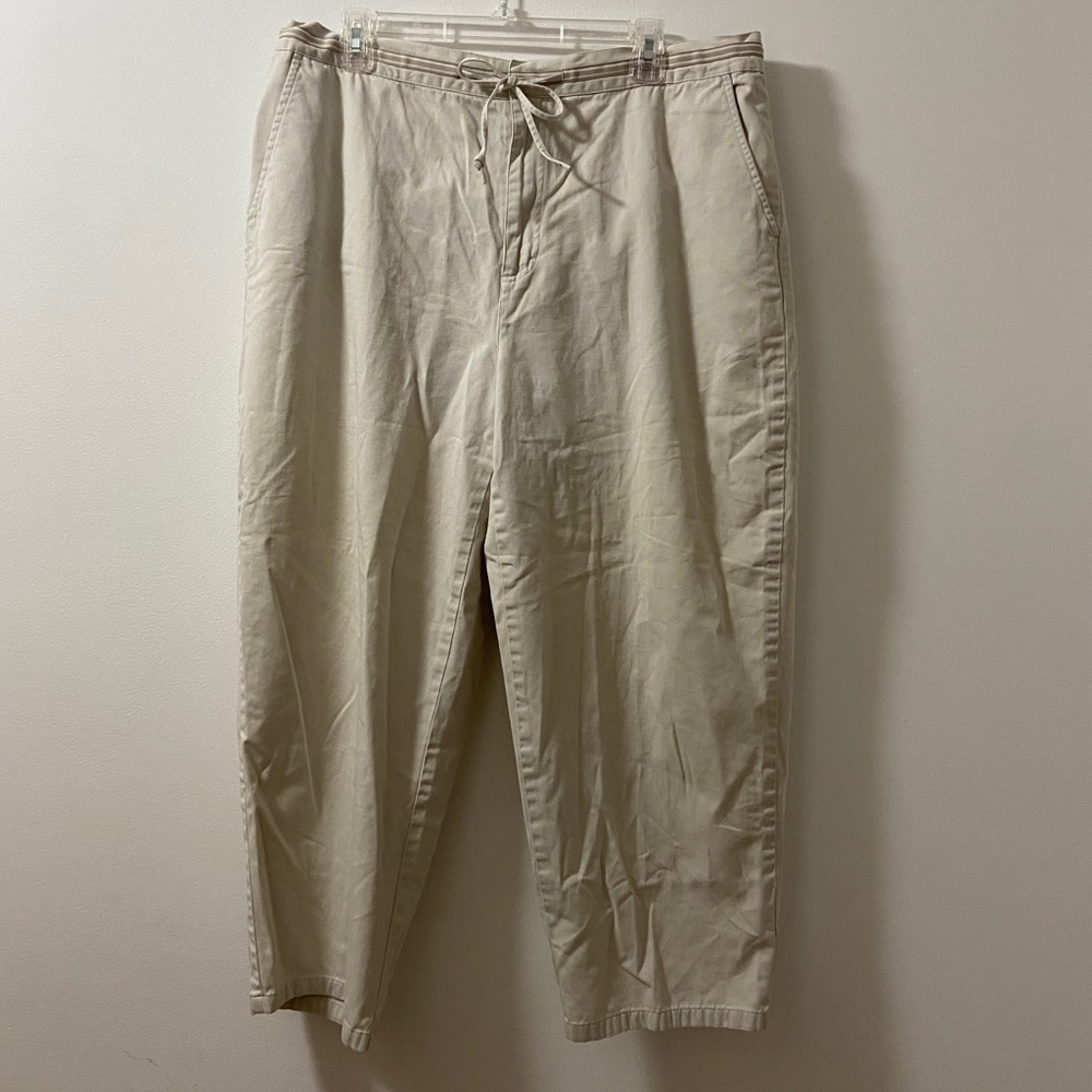 Crossroads capri drawstring khakis